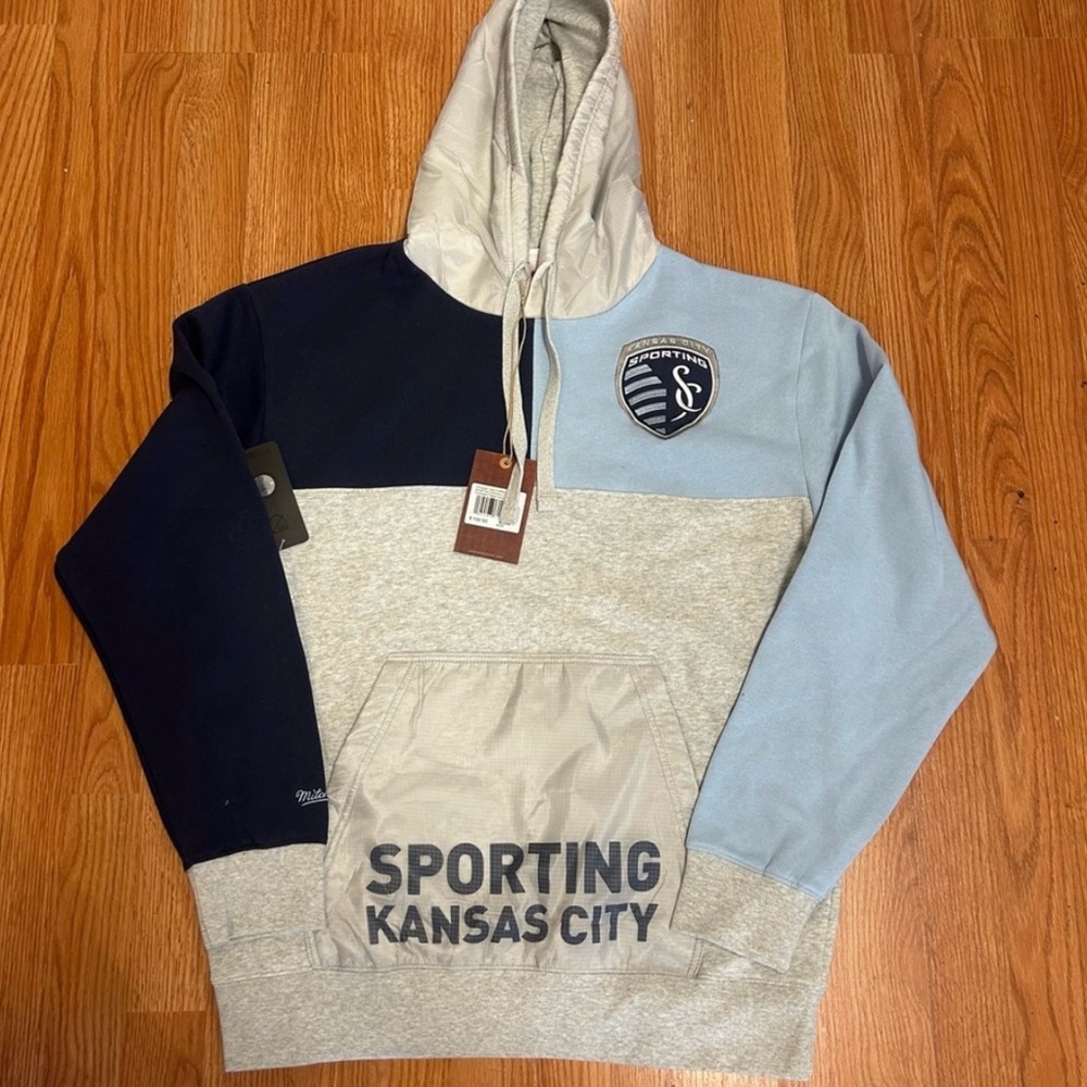 NWT!! Men’s Mitchell & Ness Sporting Kansas City collab Hoodie